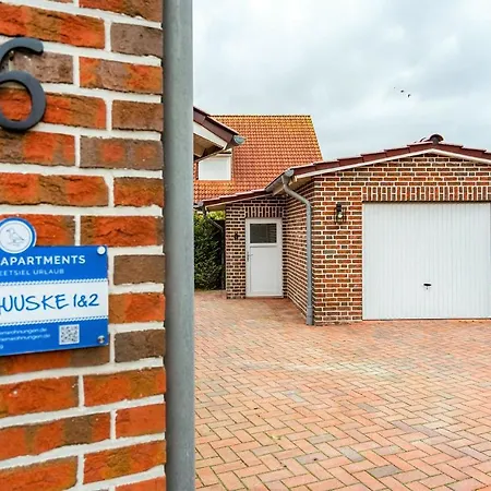 Friesenhuuske 1, Mit Garten Appartement